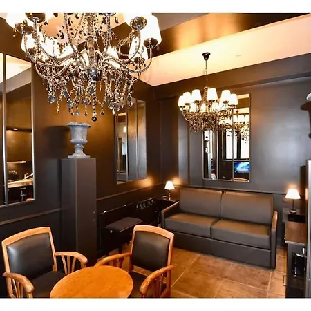 Signature Zone Pietonne Apartment
