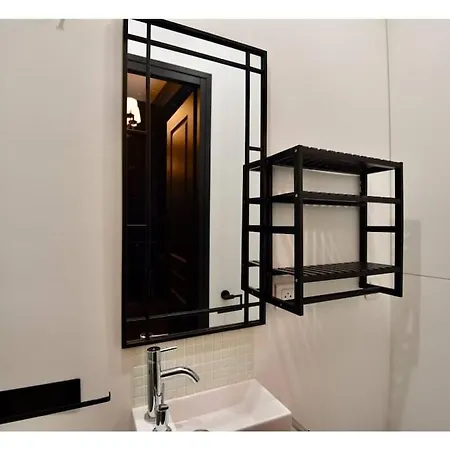 Signature Zone Pietonne Apartman *